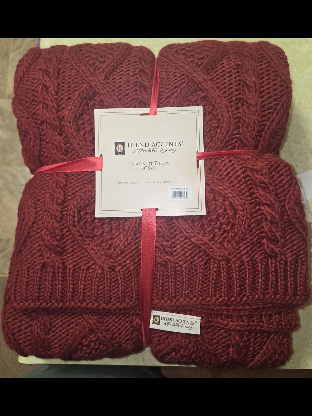 Hiend Accenta Red Cable Knit Throw Blanket 50x60"